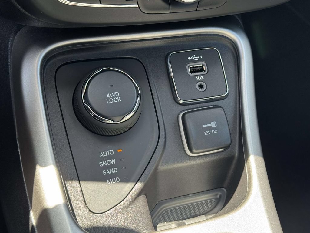 Used 2019 Jeep Compass High Altitude AWD/4WD image 31