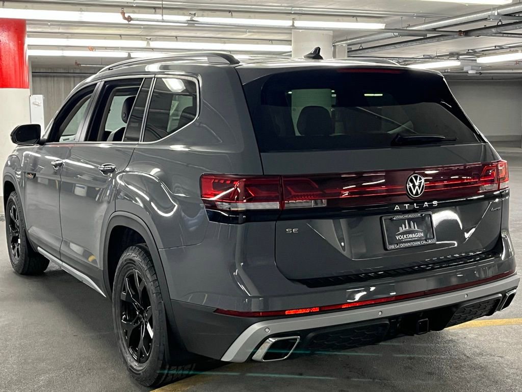 New 2026 Volkswagen Atlas Peak Edition image 5