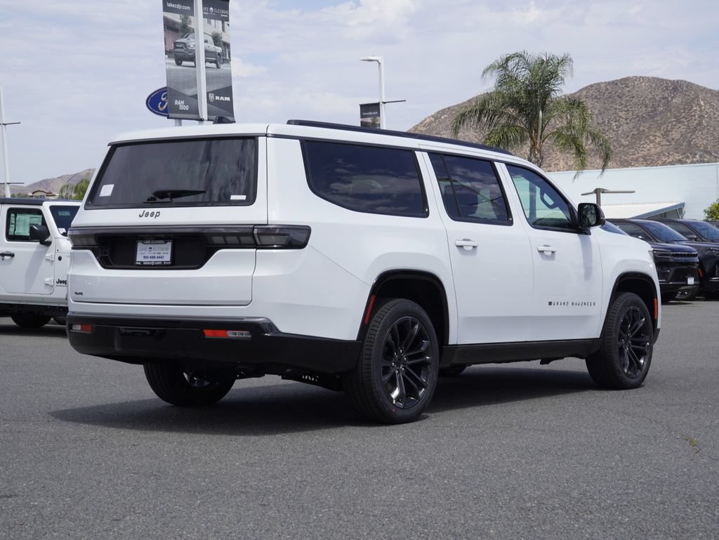 New 2026 Jeep Grand Wagoneer L Summit w/ Premium Group III AWD/4WD image 4