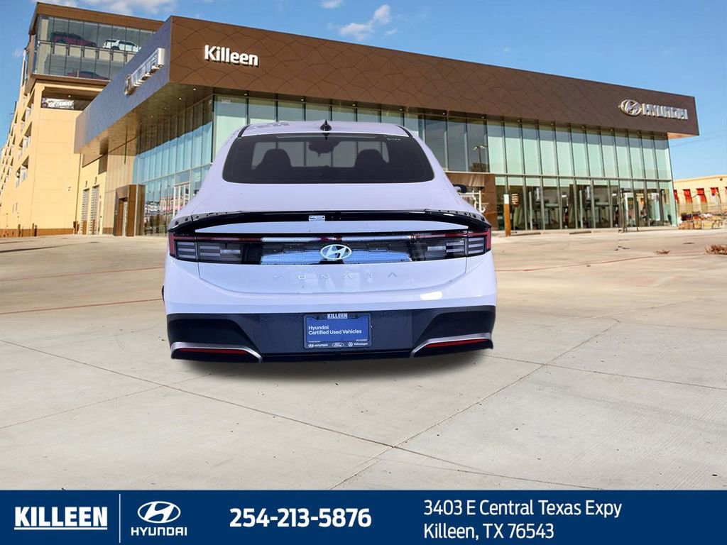 Used 2025 Hyundai Sonata SE image 8