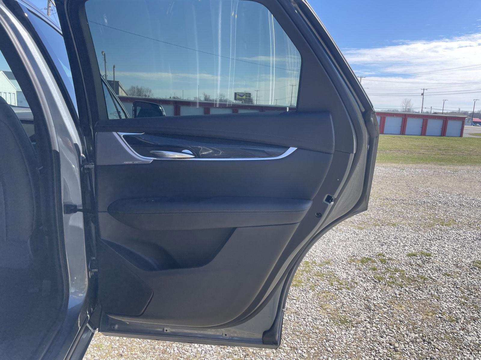 Used 2021 Cadillac XT5 Premium Luxury image 29