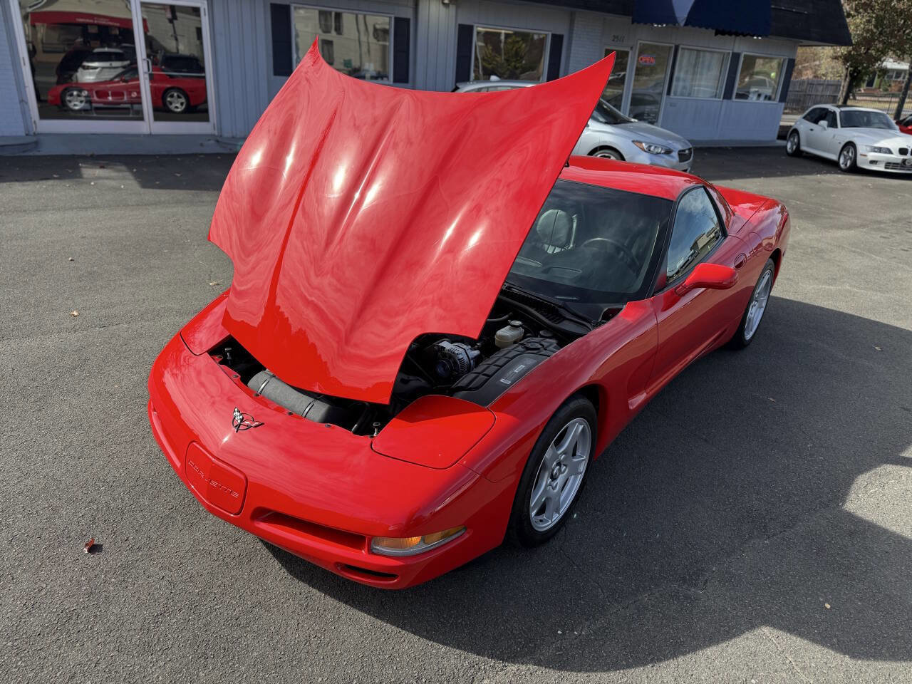 Used 1999 Chevrolet Corvette Coupe image 24