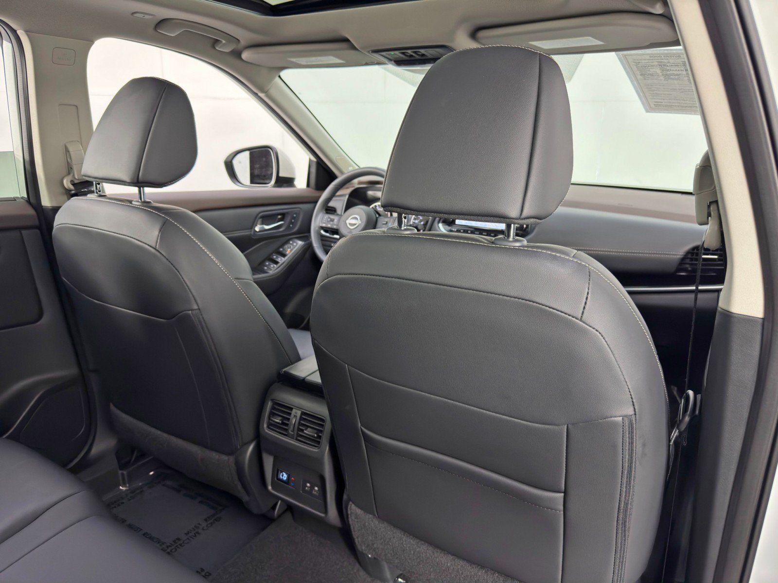 Used 2023 Nissan Rogue SL w/ SL Premium Package AWD/4WD image 34