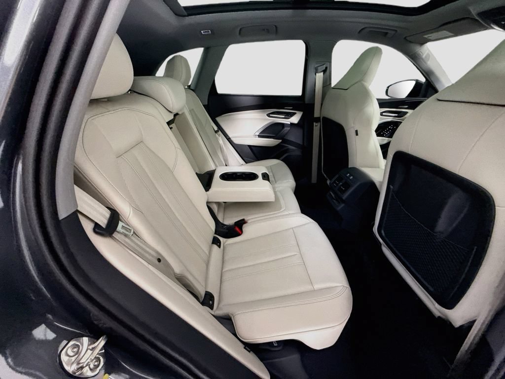 New 2026 Audi Q5 Premium Plus AWD/4WD image 23