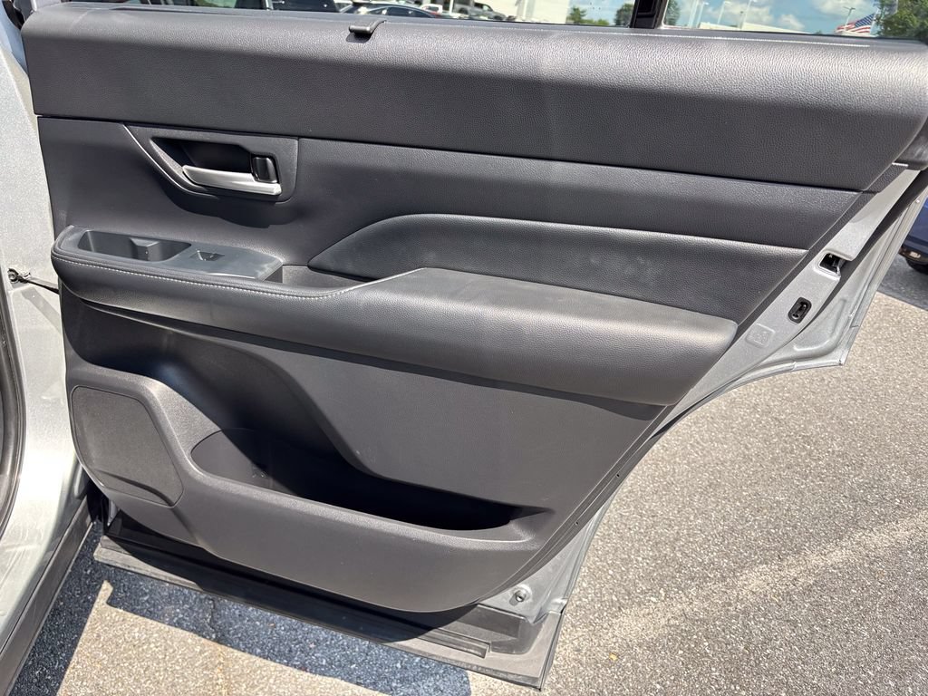 Used 2025 Toyota Grand Highlander AWD image 46