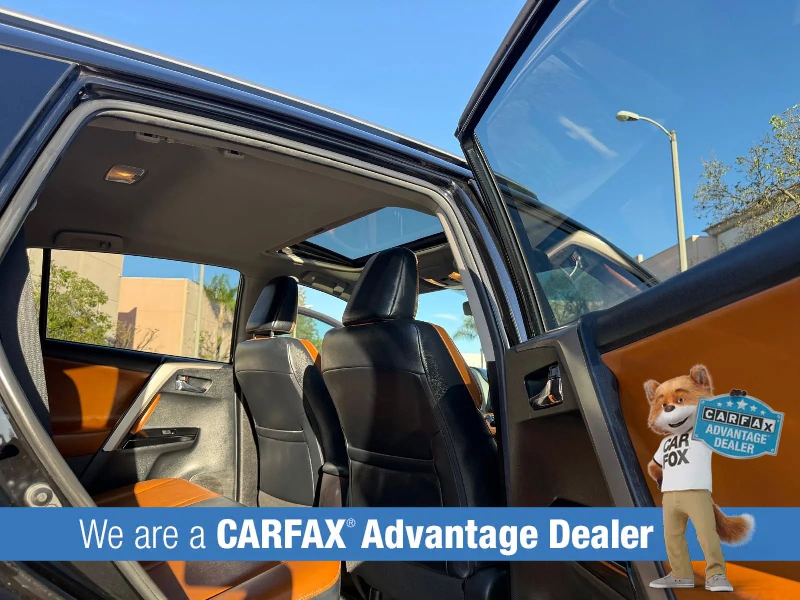 Used 2018 Toyota RAV4 Limited FWD image 27