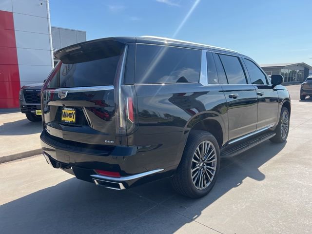 Used 2023 Cadillac Escalade ESV Premium Luxury image 7