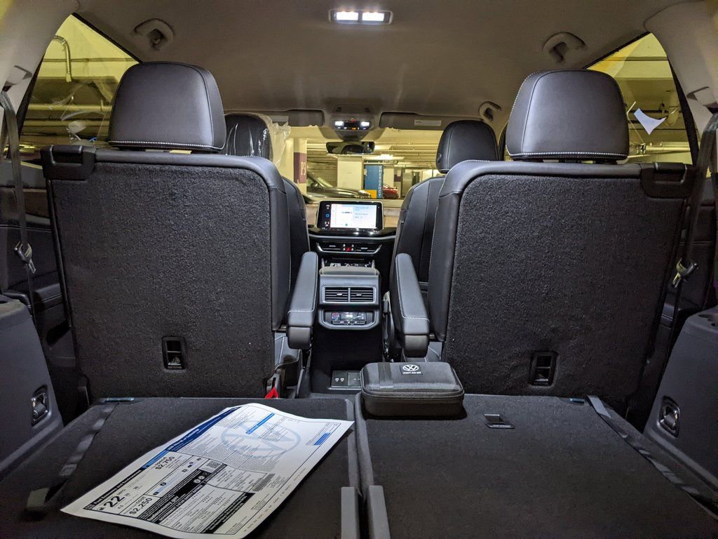 New 2026 Volkswagen Atlas SE image 26