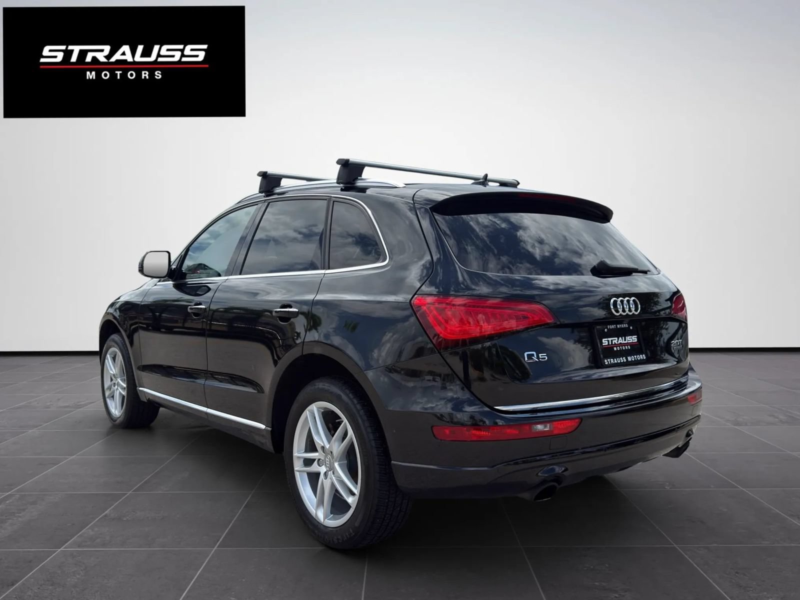Used 2016 Audi Q5 2.0T Premium Plus w/ Technology Package AWD/4WD image 7