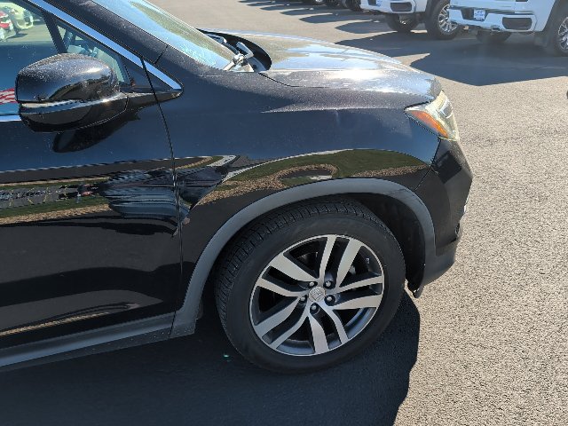 Used 2017 Honda Pilot Elite image 18