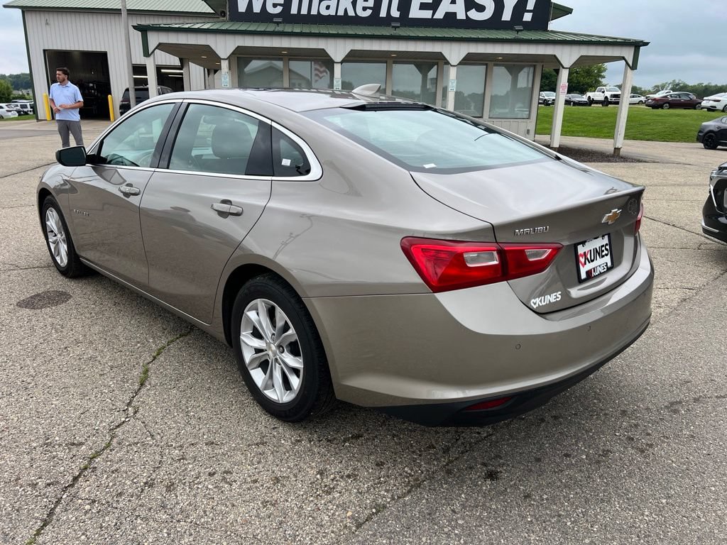 Used 2024 Chevrolet Malibu LT FWD image 7