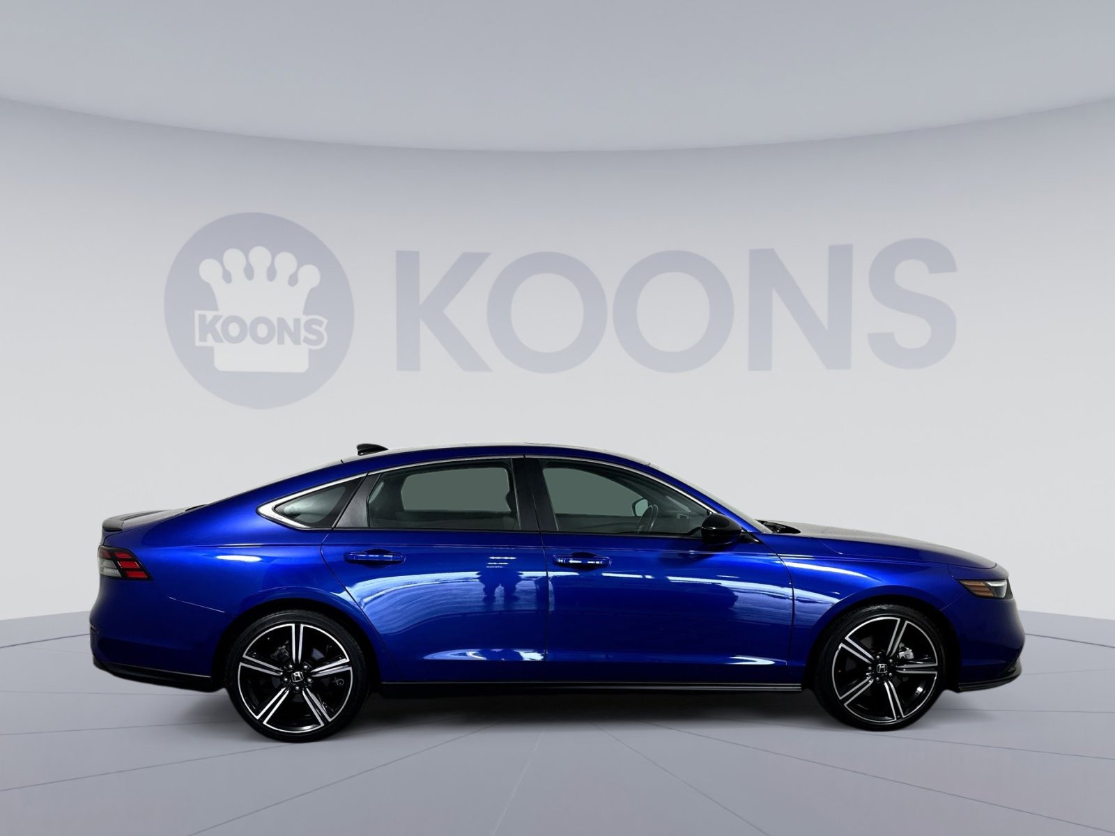 Used 2023 Honda Accord Sport image 8