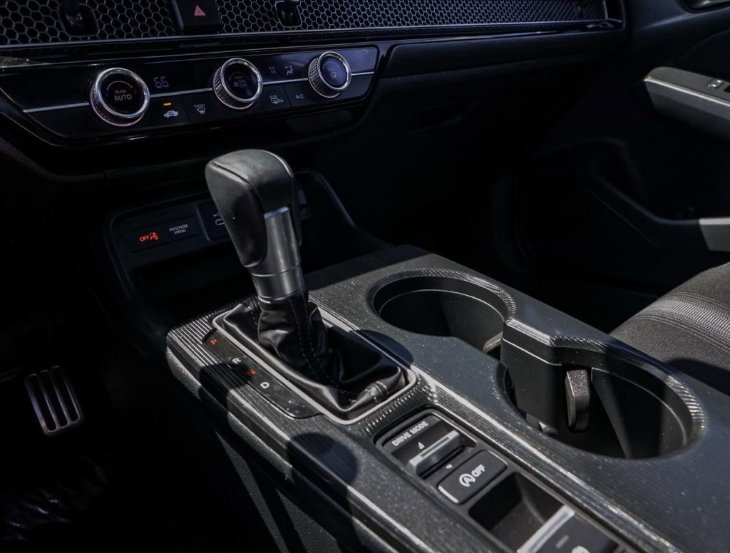 Used 2025 Honda Civic Sport image 29