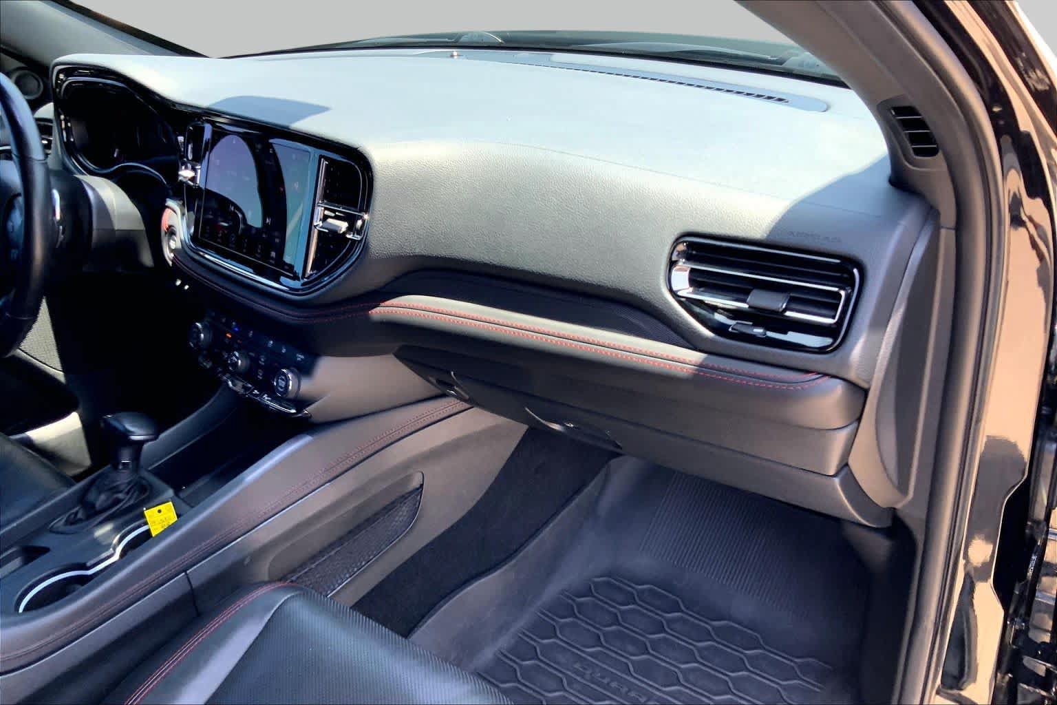 Used 2023 Dodge Durango GT RWD image 19