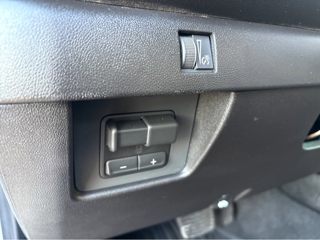 Used 2026 Chevrolet Colorado W/T w/ Advanced Trailering Package image 15