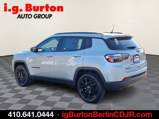 New 2026 Jeep Compass Latitude image 3