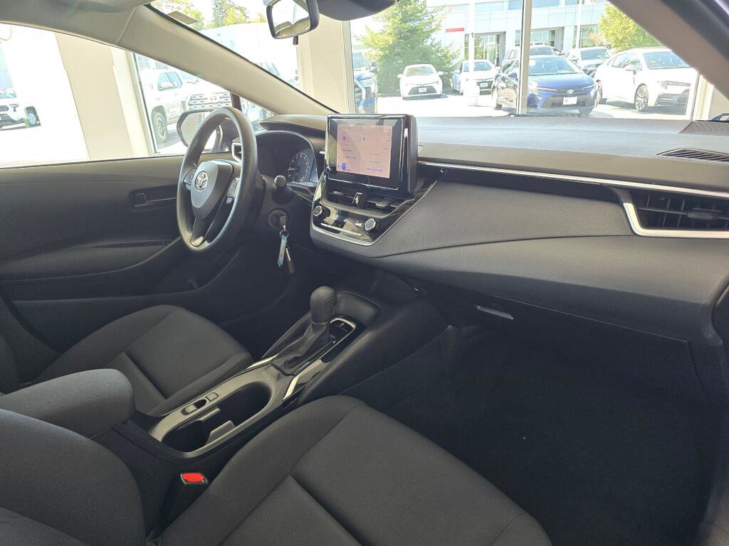 Used 2023 Toyota Corolla LE FWD image 44