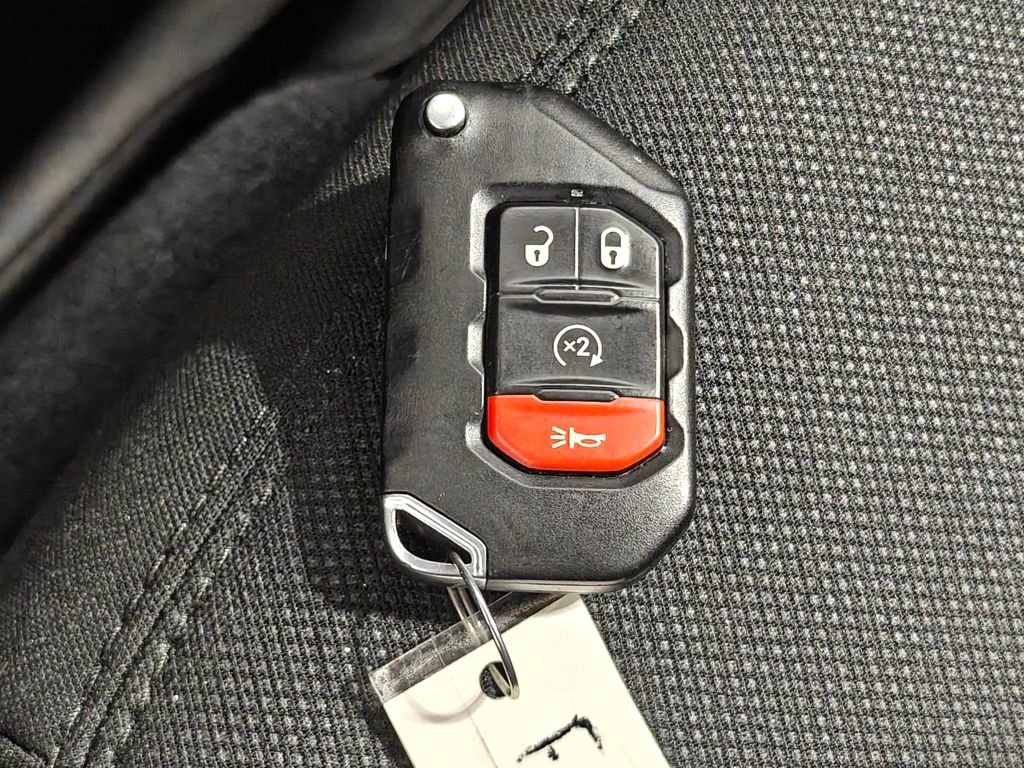 Used 2022 Jeep Wrangler Unlimited Sport image 13