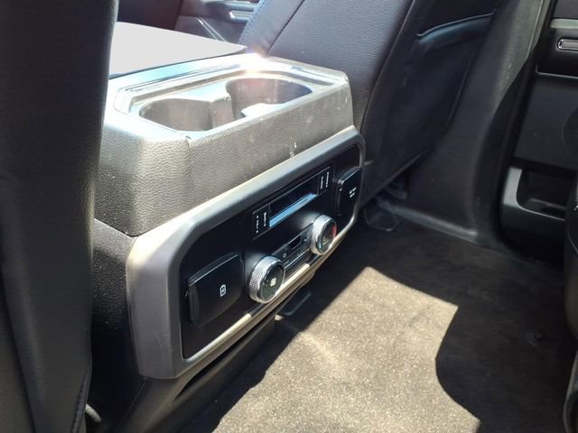 Used 2020 Ford Expedition XLT w/ Equipment Group 202A AWD/4WD image 11