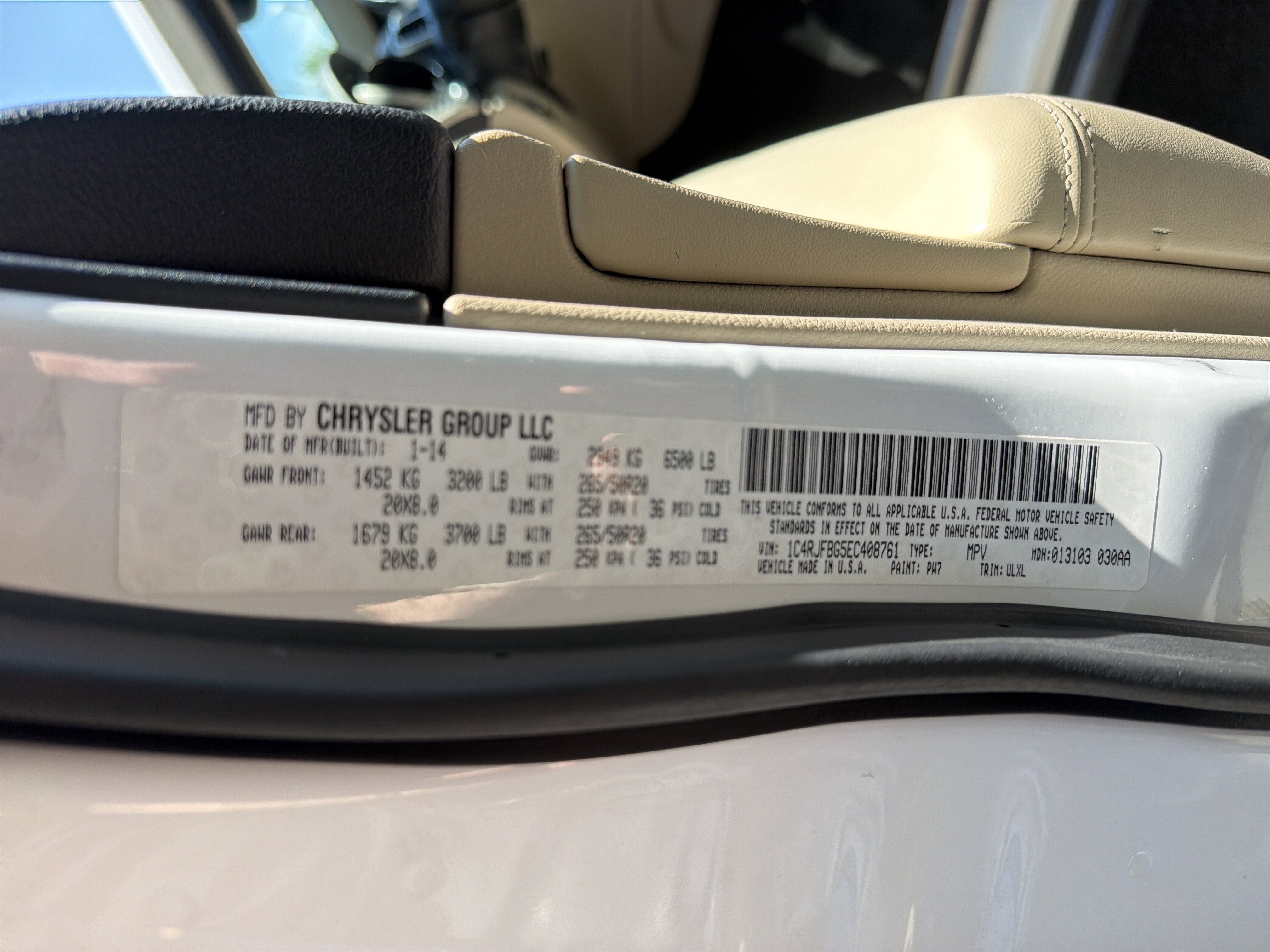 Used 2014 Jeep Grand Cherokee Limited AWD/4WD image 35