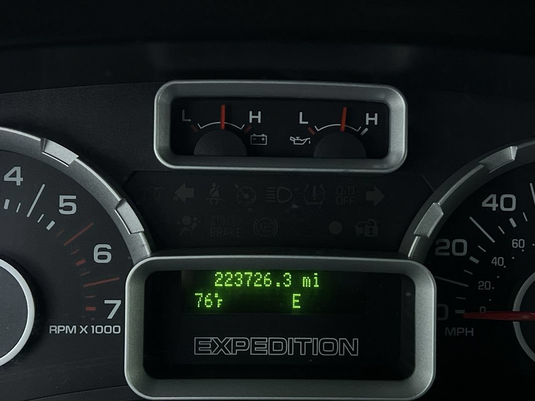 Used 2008 Ford Expedition EL XLT RWD image 16