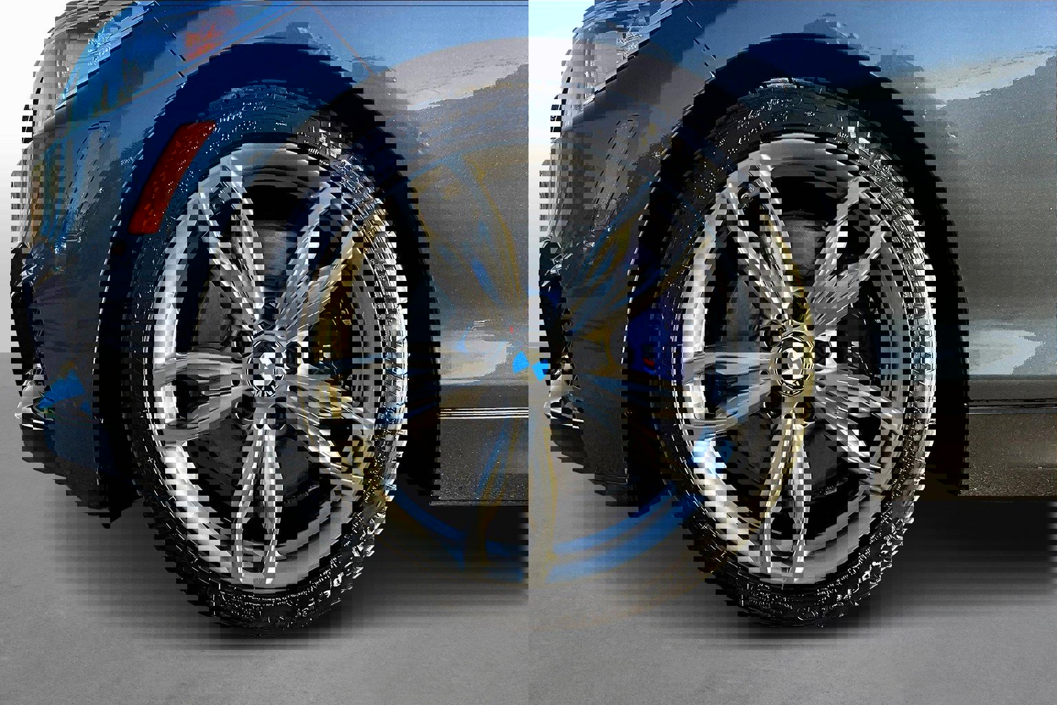 Used 2016 BMW M235i Coupe image 8