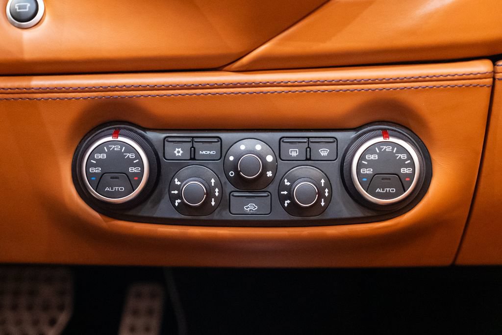 Used 2018 Ferrari 488 Spider RWD image 40