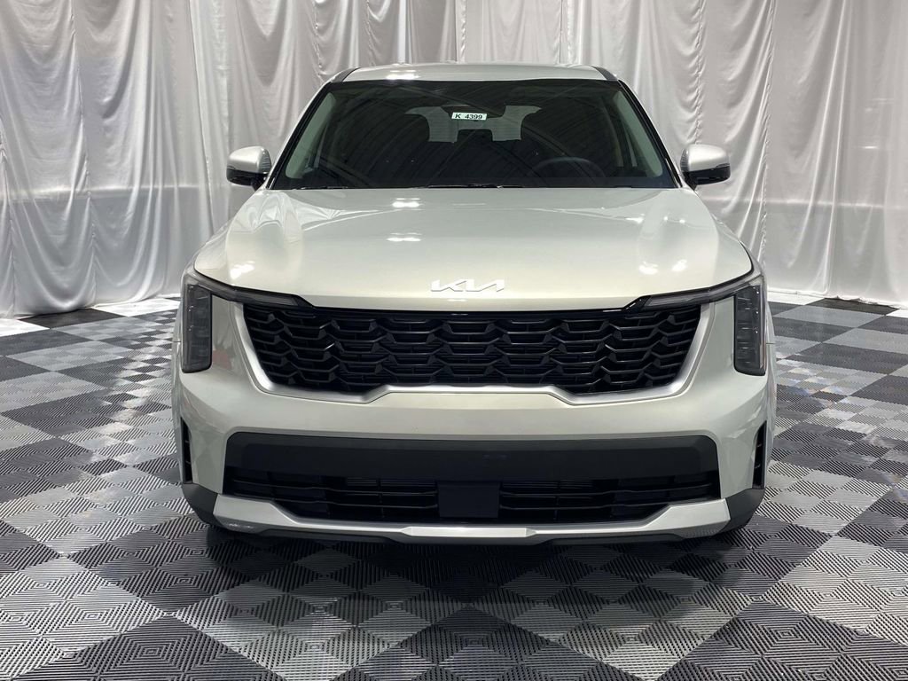 New 2026 Kia Sorento LX FWD image 6