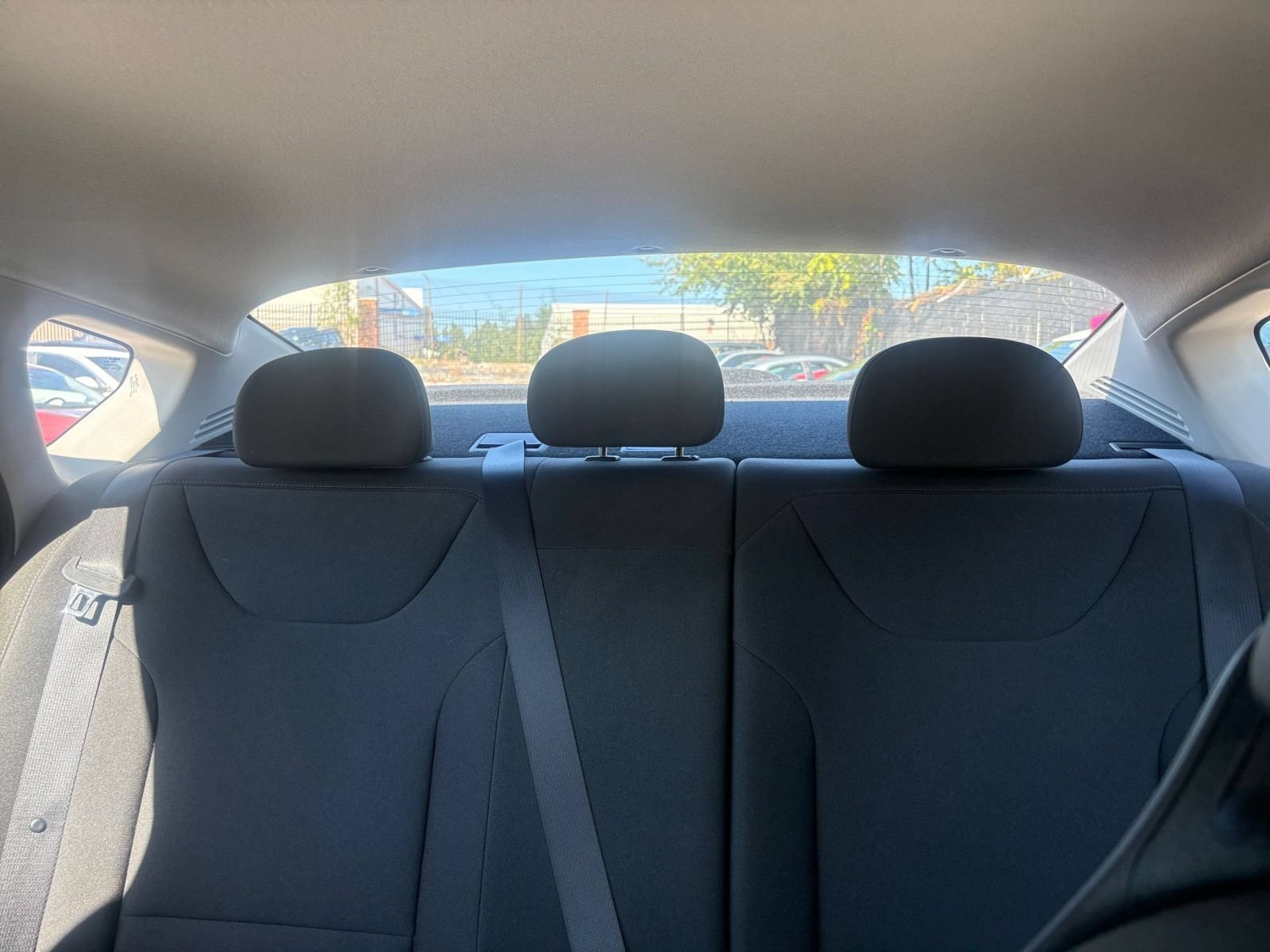 Used 2026 Kia K4 FWD image 32