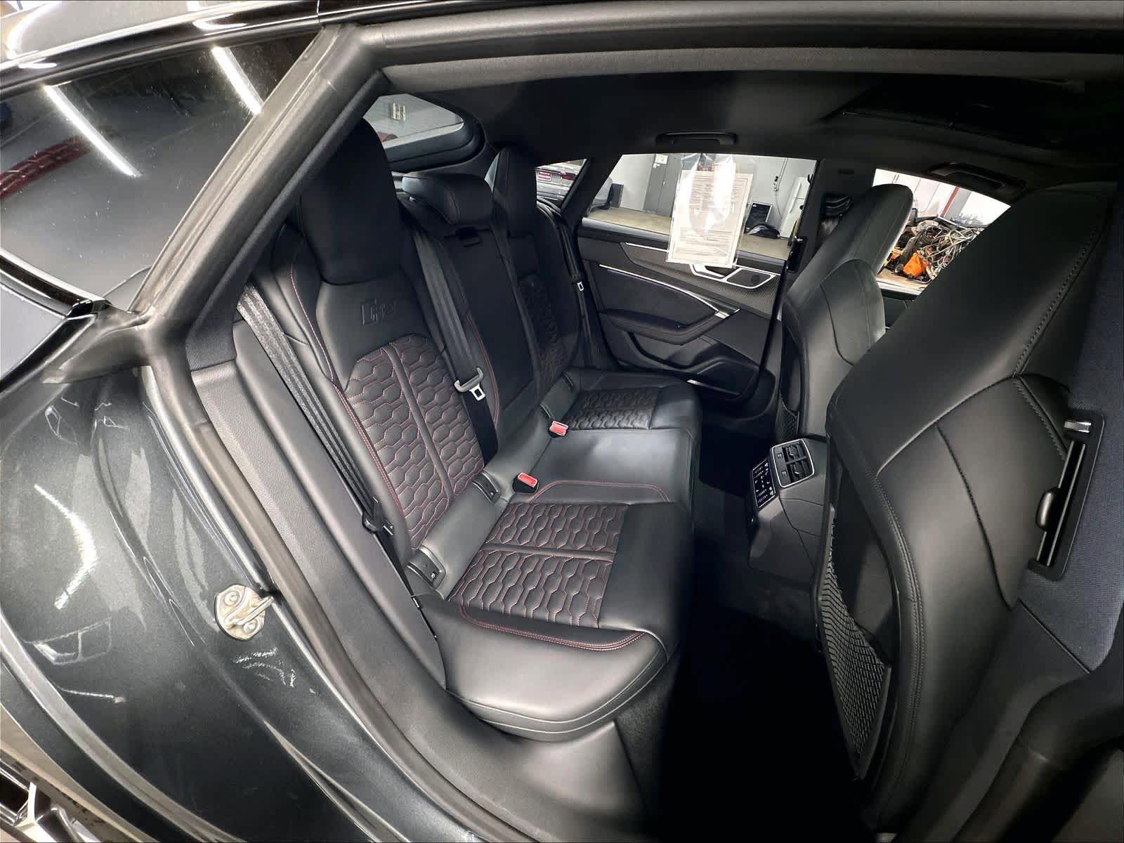 Used 2026 Audi RS 7 Performance AWD/4WD image 28