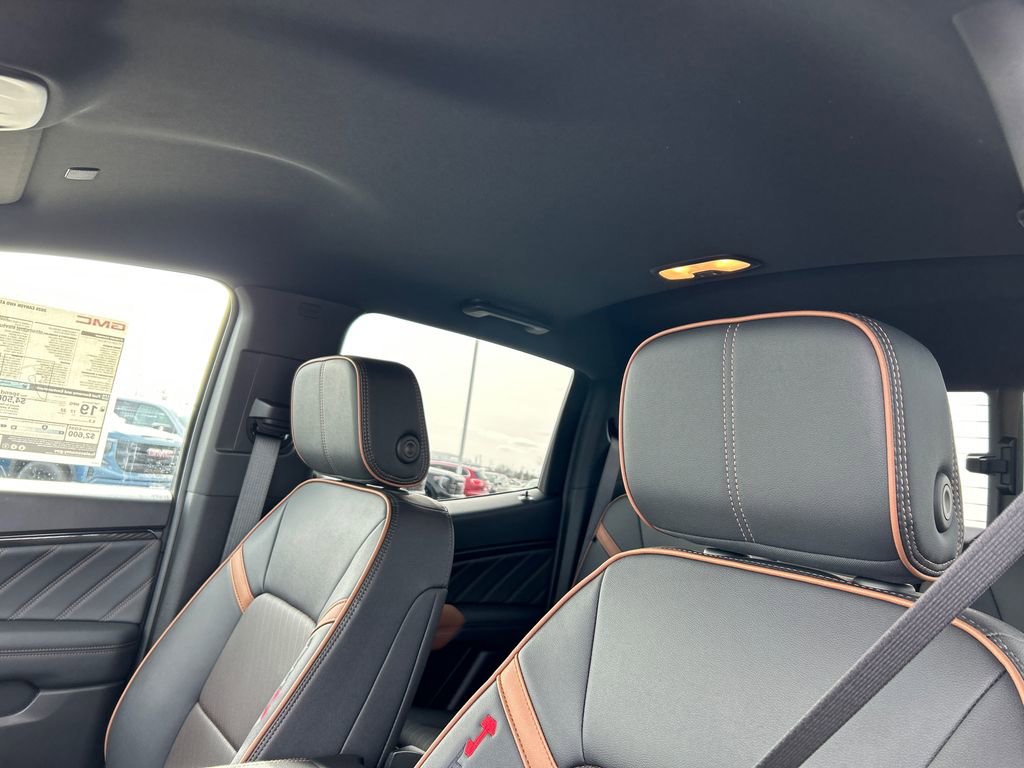 New 2026 GMC Canyon AT4 w/ AT4 Premium Package AWD/4WD image 28