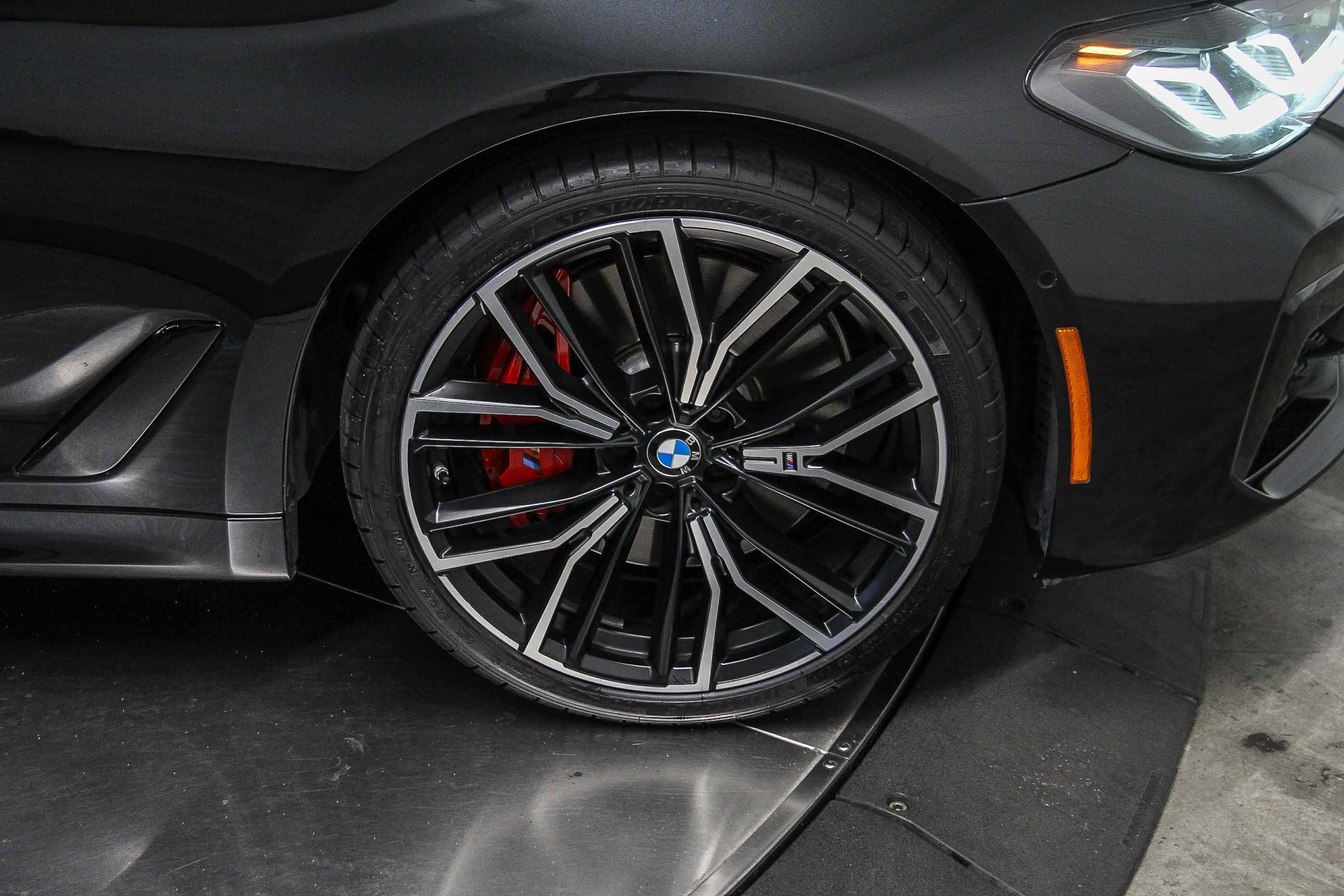 Certified 2023 BMW 540i w/ M Sport Package image 9