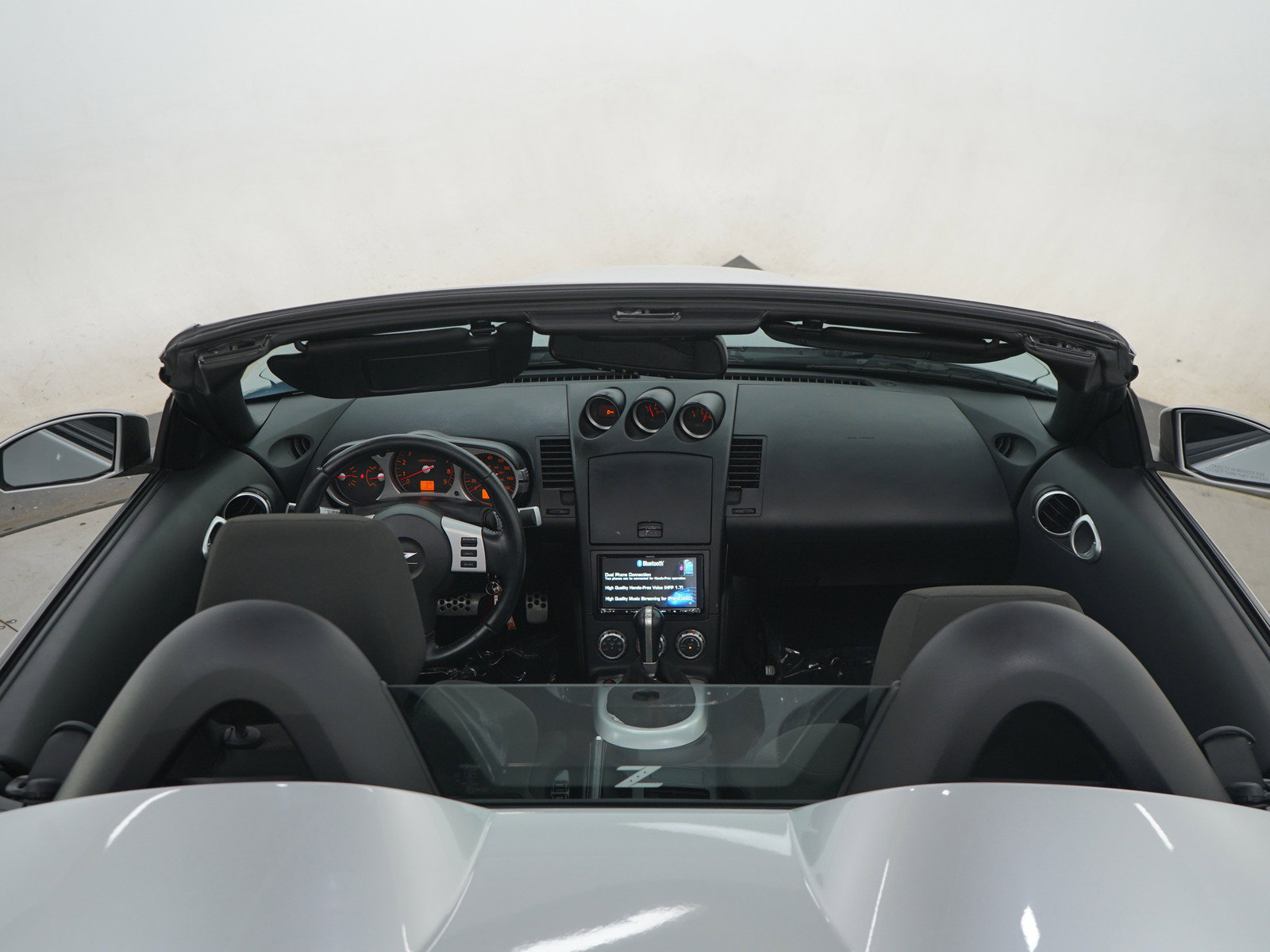 Used 2007 Nissan 350Z Enthusiast RWD image 11
