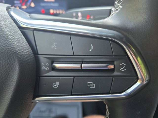 Used 2025 Chevrolet Traverse LT image 21