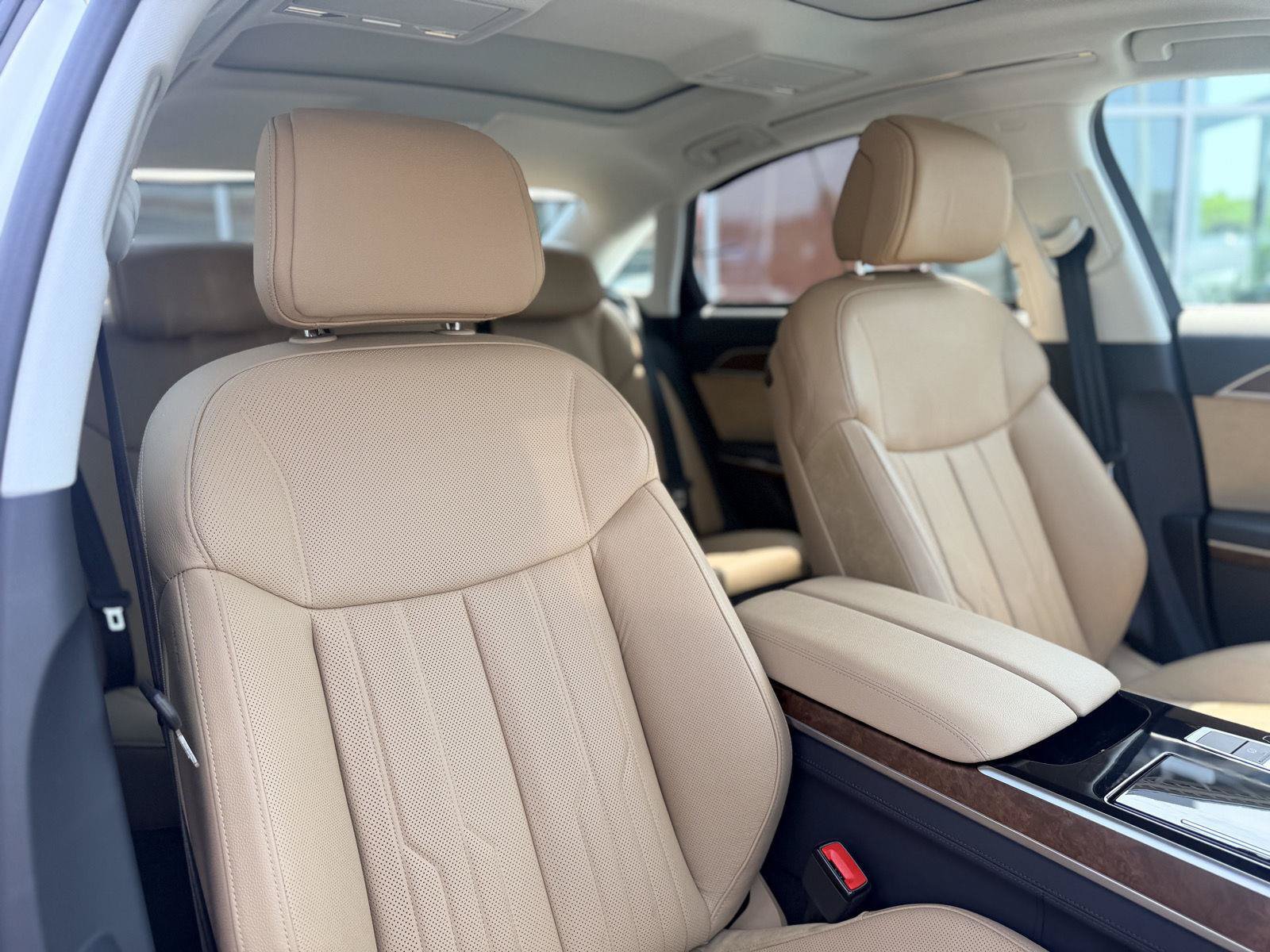 Certified 2021 Audi A8 L 3.0T w/ Executive Plus Package AWD/4WD image 22