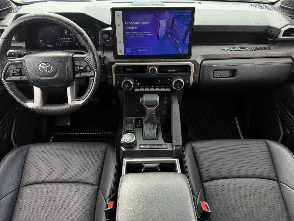 Used 2025 Toyota Tacoma Limited w/ Tow Tech Package AWD/4WD image 11