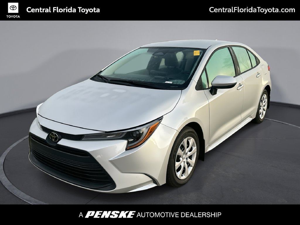 Certified 2025 Toyota Corolla LE FWD image 1