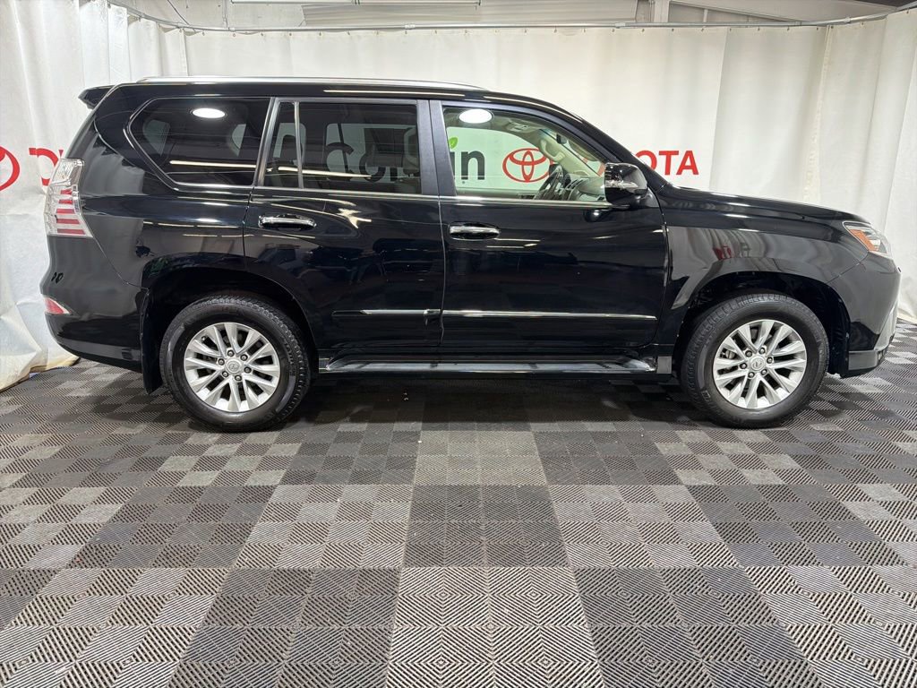 Used 2019 Lexus GX 460 Premium w/ Premium Package AWD/4WD image 8