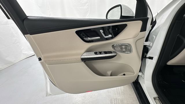 Used 2024 Mercedes-Benz GLC 300 4MATIC image 20