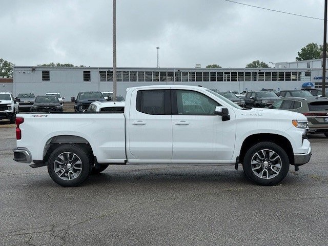 New 2026 Chevrolet Silverado 1500 LT image 3