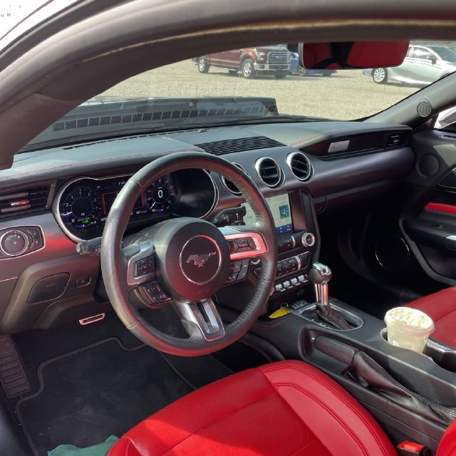 Used 2022 Ford Mustang GT Premium w/ Equipment Group 401A RWD image 11