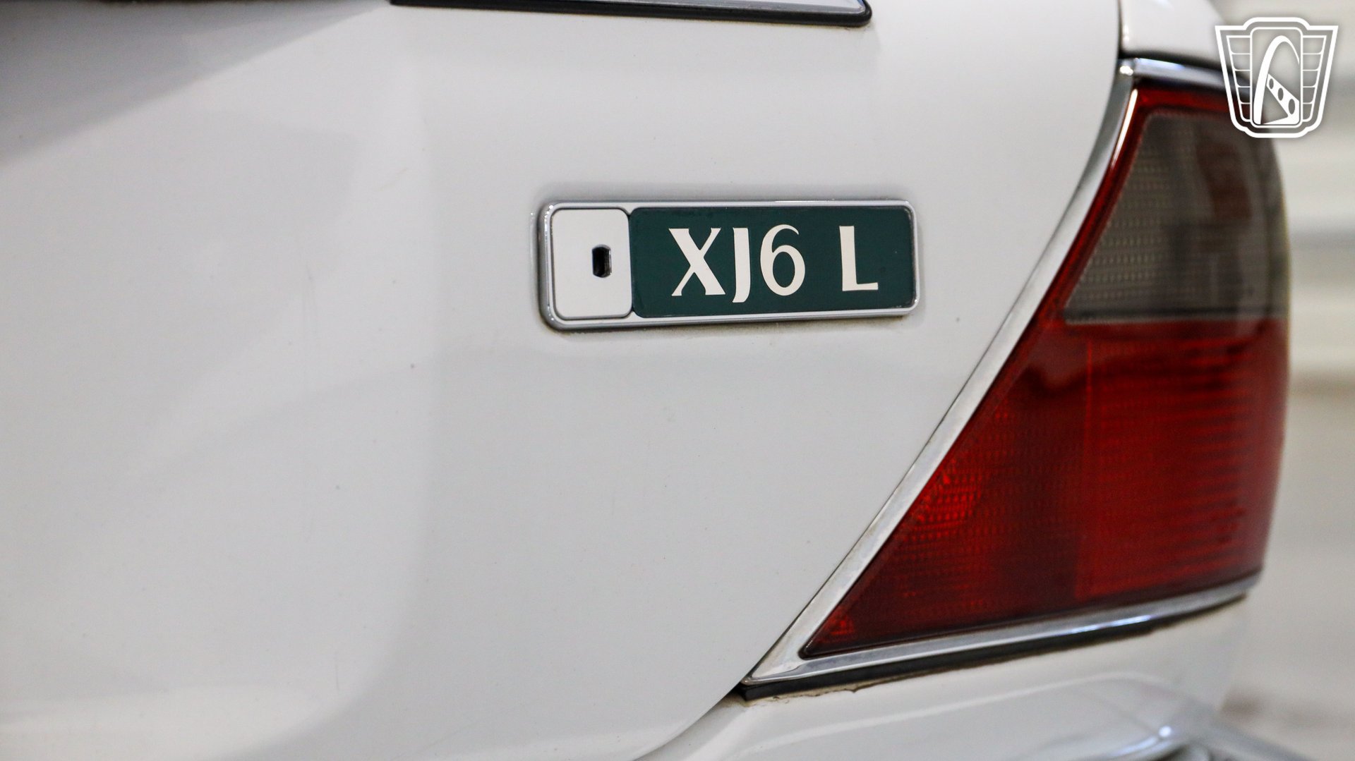 Used 1997 Jaguar XJ6 L RWD image 5