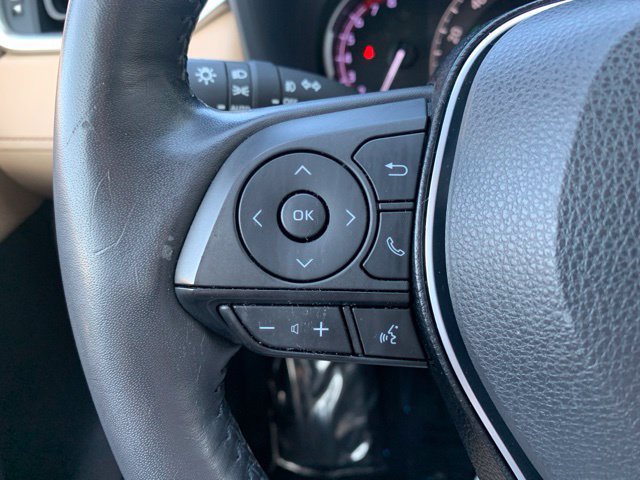 Used 2020 Toyota RAV4 Limited AWD/4WD image 23