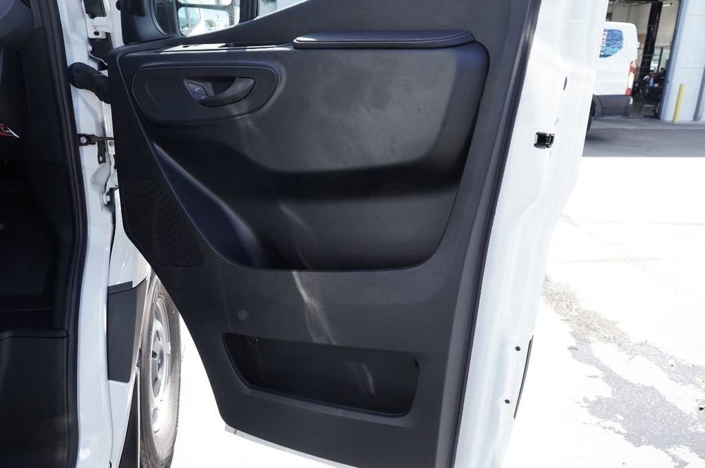 New 2025 Mercedes-Benz Sprinter 2500 image 10