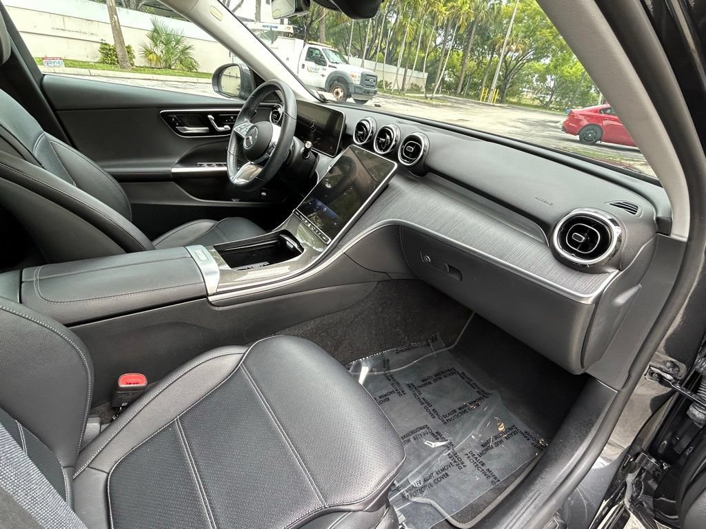 Used 2022 Mercedes-Benz C 300 Sedan w/ Advanced USB Package image 31