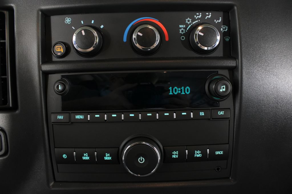 New 2026 Chevrolet Express 2500 RWD image 4