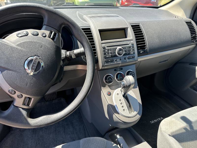Used 2009 Nissan Sentra 2.0 S FE+ FWD image 12