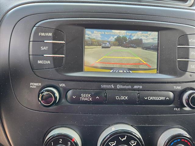 Used 2015 Kia Soul + FWD image 9