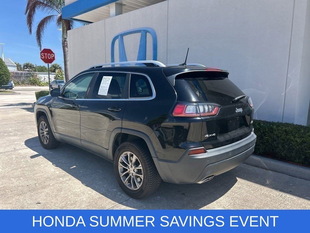 Used 2019 Jeep Cherokee Latitude Plus AWD/4WD image 6