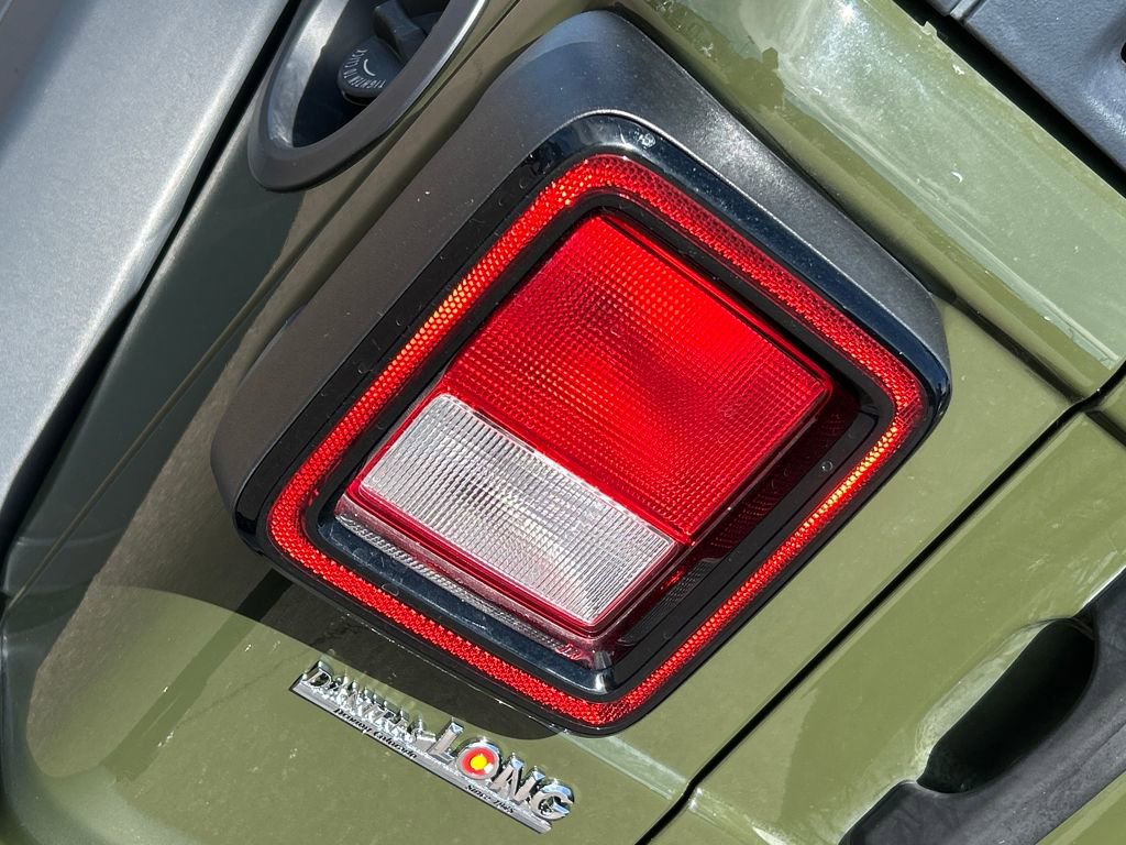 Used 2023 Jeep Wrangler Sport image 25